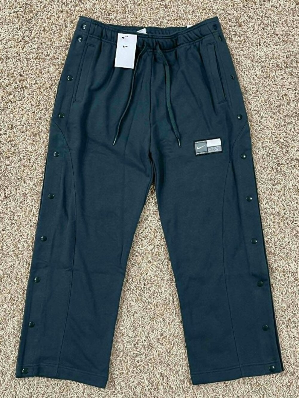 Nike Women's Fleece Tear-Away Basketball Pants Seaweed IB3560-390, Size Medium